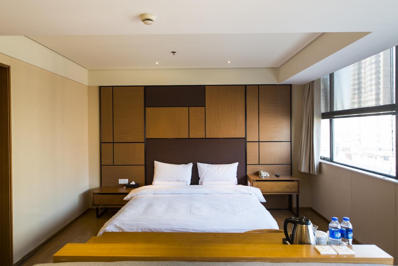 Ji Hotel Shanghai The Bund Tiantong Road Exterior foto